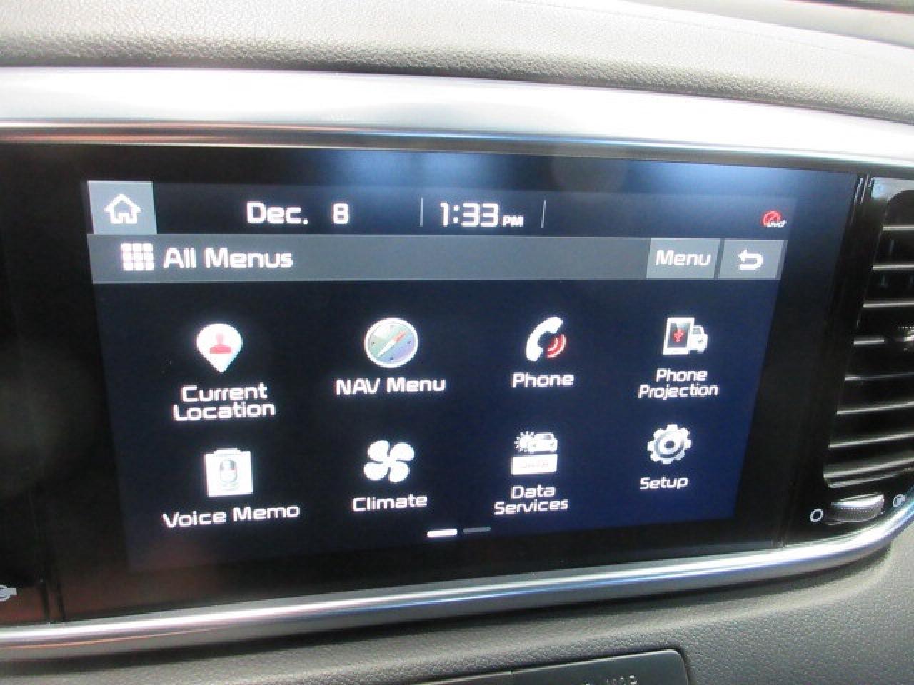 2022 Kia Sportage SX AWD, NAV, ROOF, LEATHER, APPLE/ANDROID, 84K! Photo