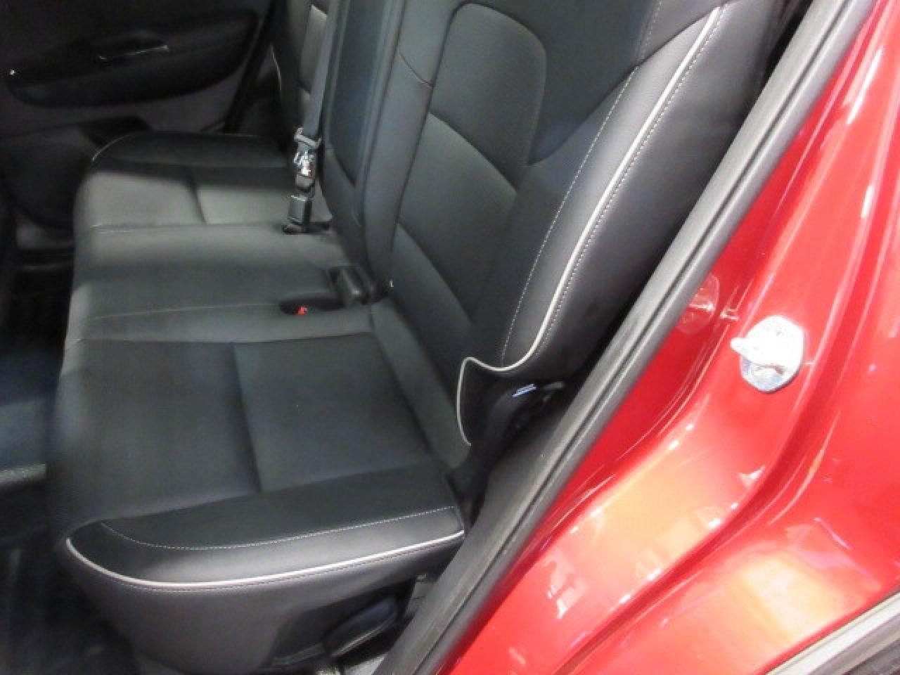 2022 Kia Sportage SX AWD, NAV, ROOF, LEATHER, APPLE/ANDROID, 84K! Photo