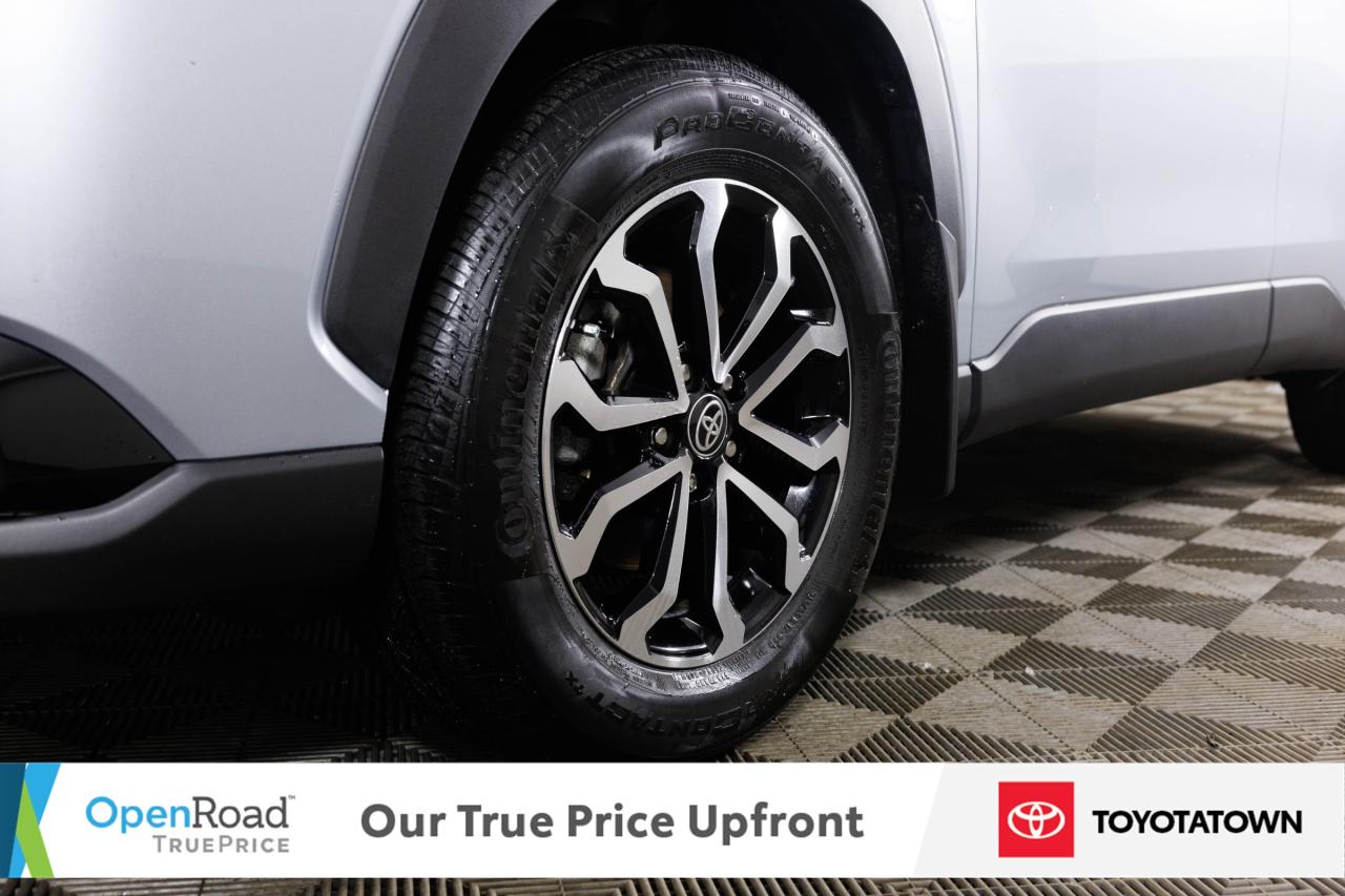 2023 Toyota Corolla Cross SE! CERTIFIED PRE OWNED! ACCIDENT FREE! ELIGIBLE F Photo