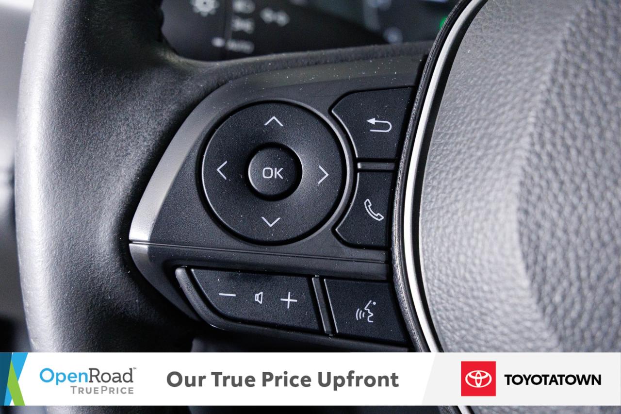 2023 Toyota Corolla Cross SE! CERTIFIED PRE OWNED! ACCIDENT FREE! ELIGIBLE F Photo