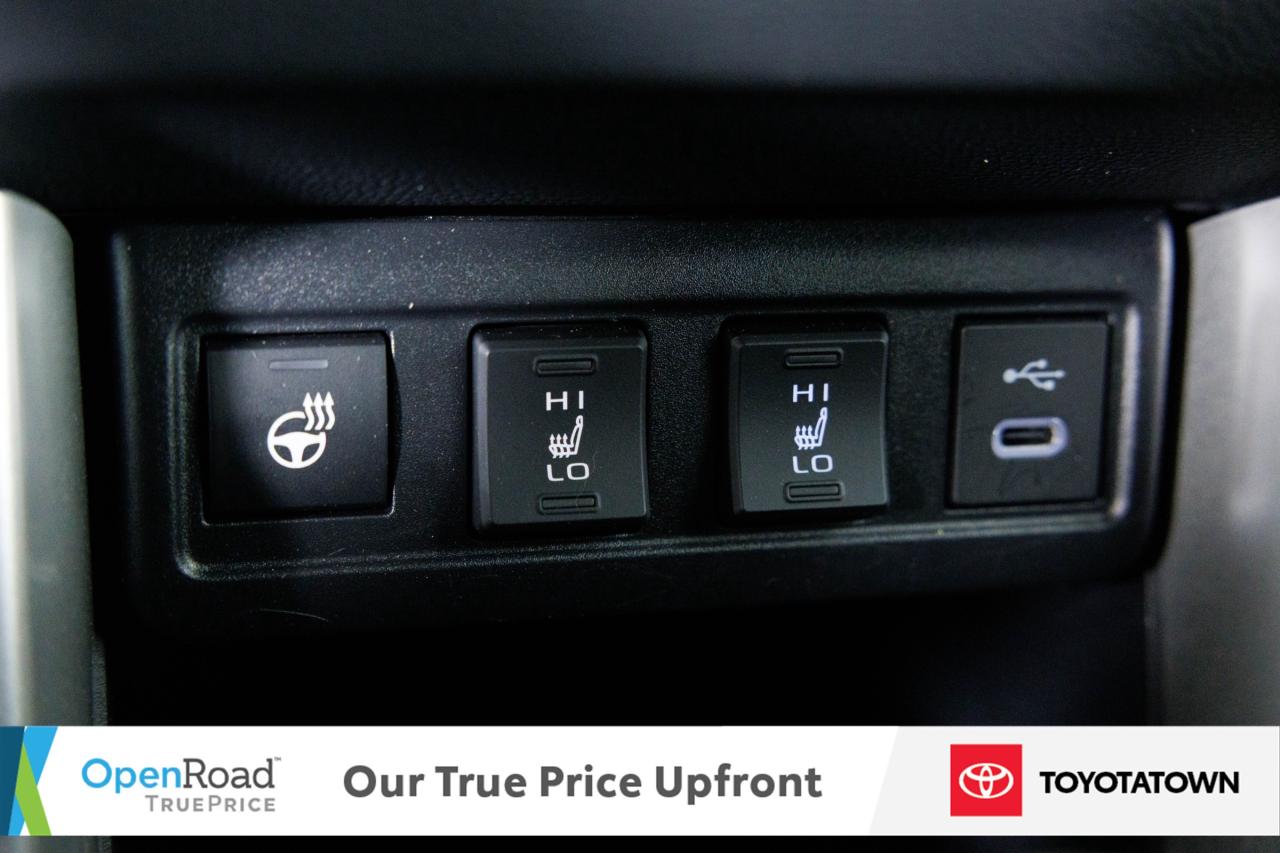 2023 Toyota Corolla Cross SE! CERTIFIED PRE OWNED! ACCIDENT FREE! ELIGIBLE F Photo