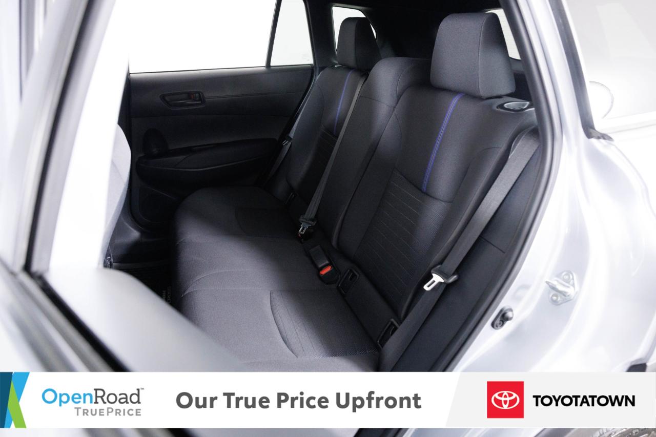 2023 Toyota Corolla Cross SE! CERTIFIED PRE OWNED! ACCIDENT FREE! ELIGIBLE F Photo