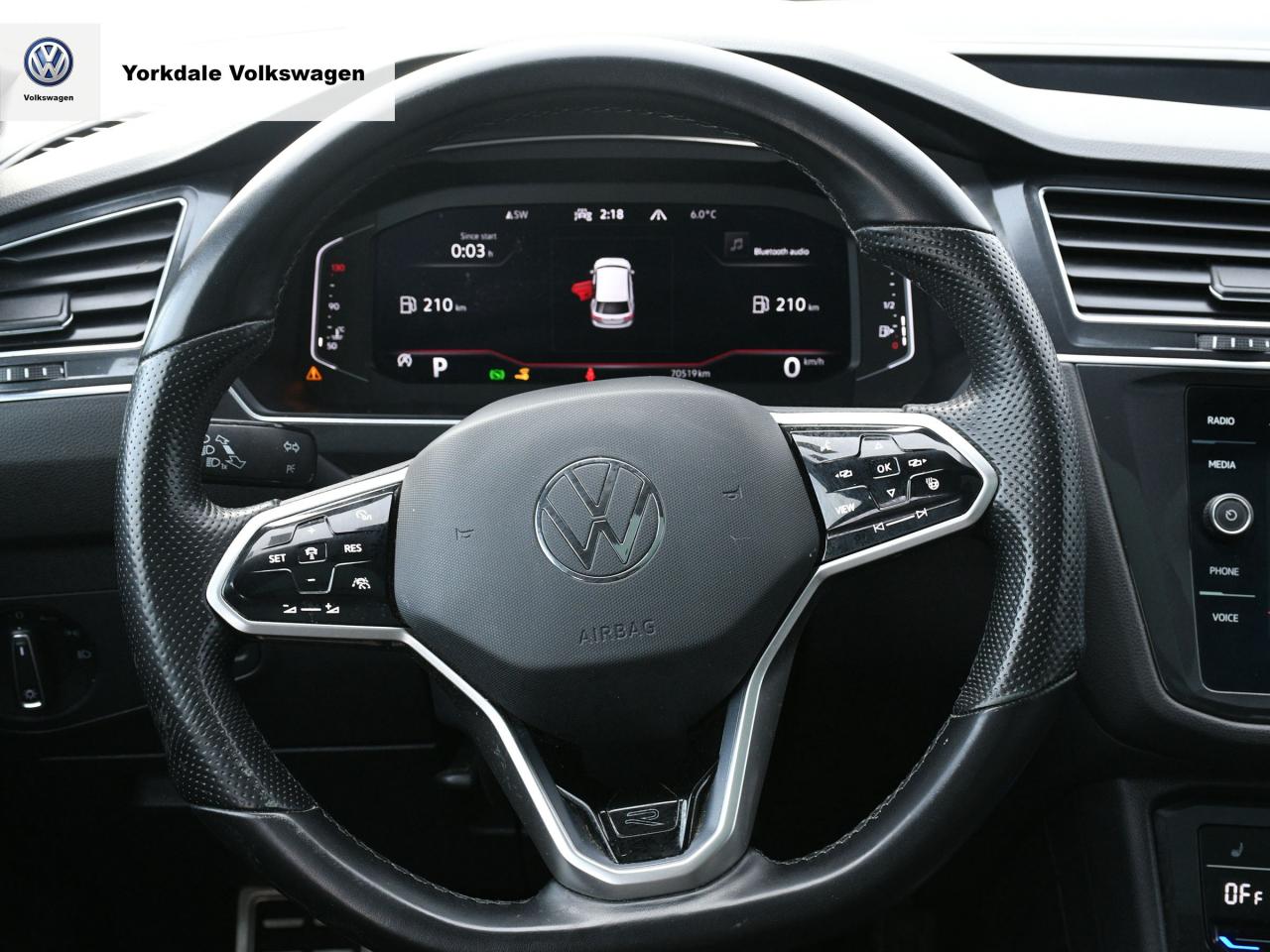 2023 Volkswagen Tiguan  Photo