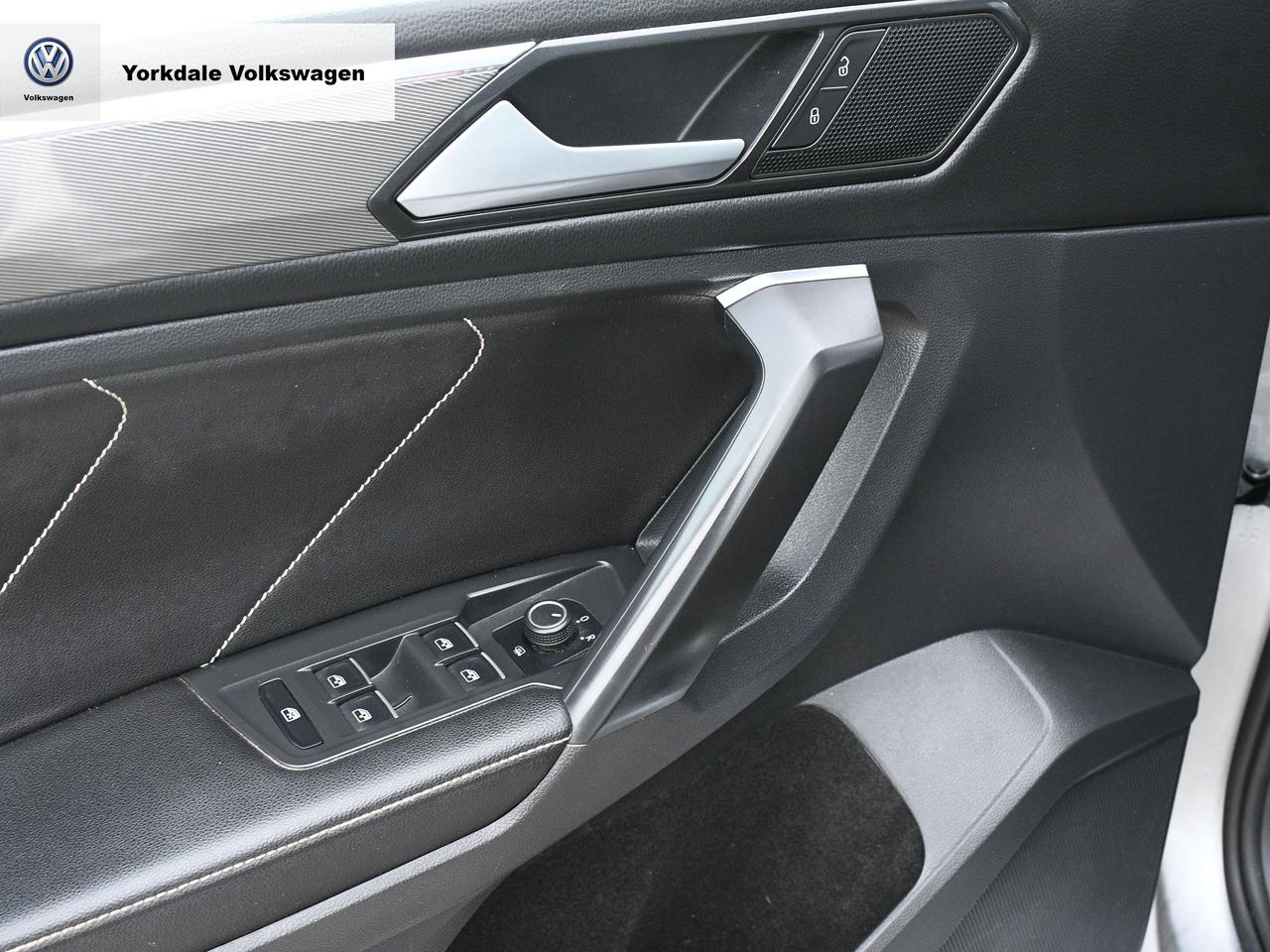 2023 Volkswagen Tiguan  Photo