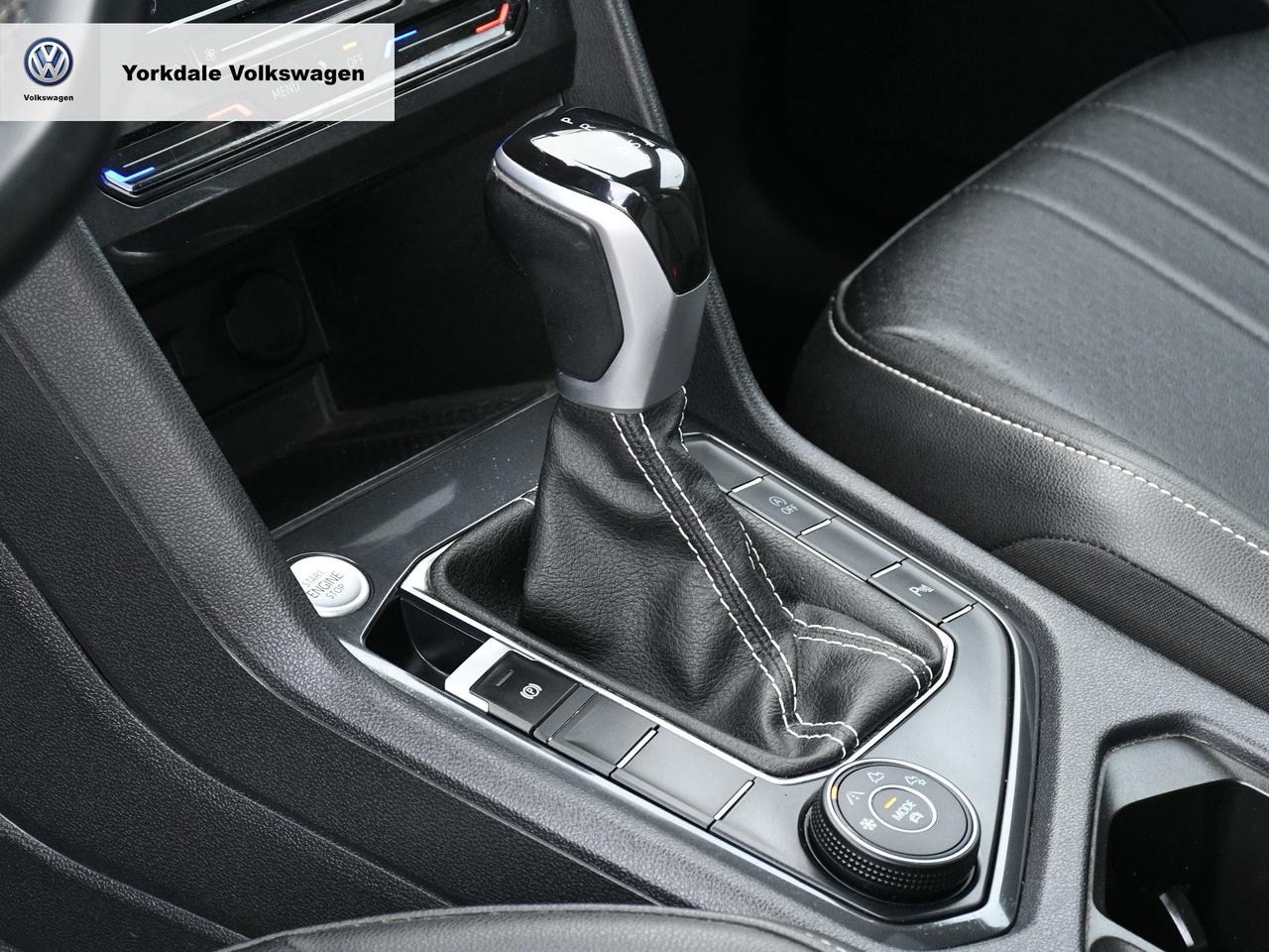 2023 Volkswagen Tiguan  Photo