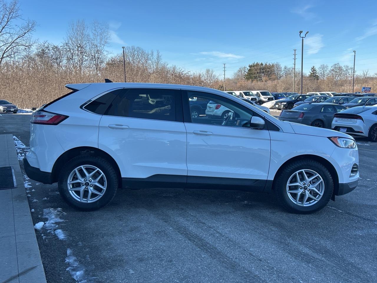 2024 Ford Edge SEL   Clean Carfax Photo2