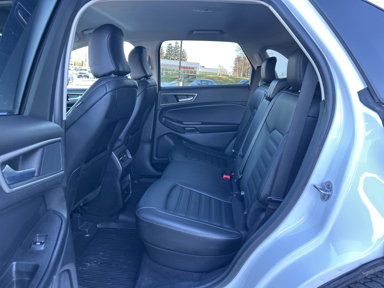 2024 Ford Edge SEL   Clean Carfax Photo