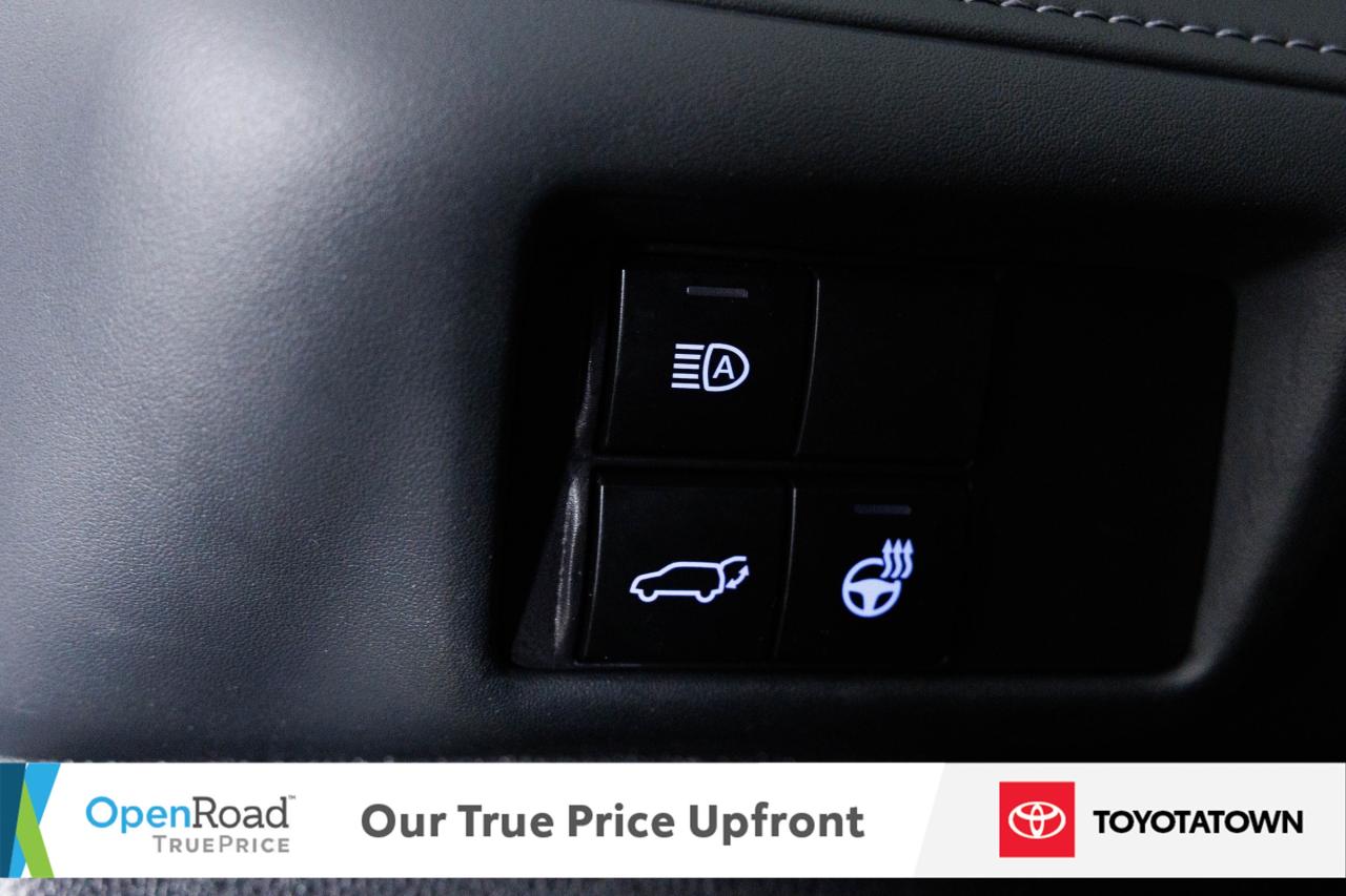 2022 Toyota Highlander XLE! CERTIFIED PRE OWNED! ACCIDENT FREE! ELIGIBLE Photo