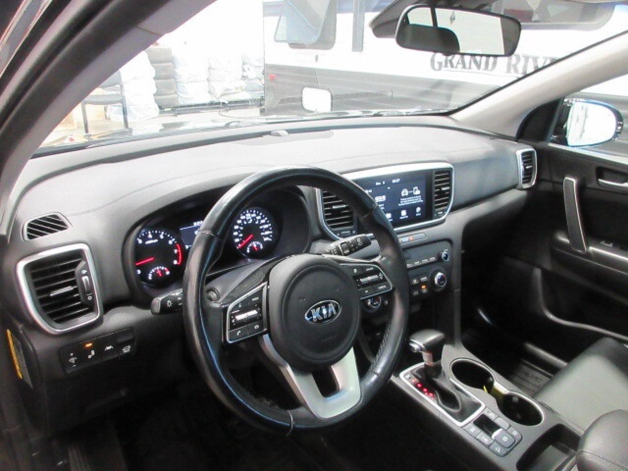 2022 Kia Sportage EX PREMIUM S AWD, PANA ROOF, HTD. LEATHER, 90K! Photo