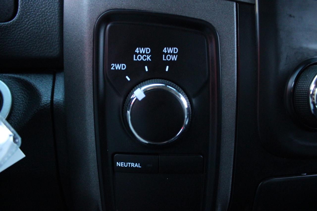 2018 RAM 2500 Tradesman Crew Cab 5.7L 4WD Safety Certified Photo