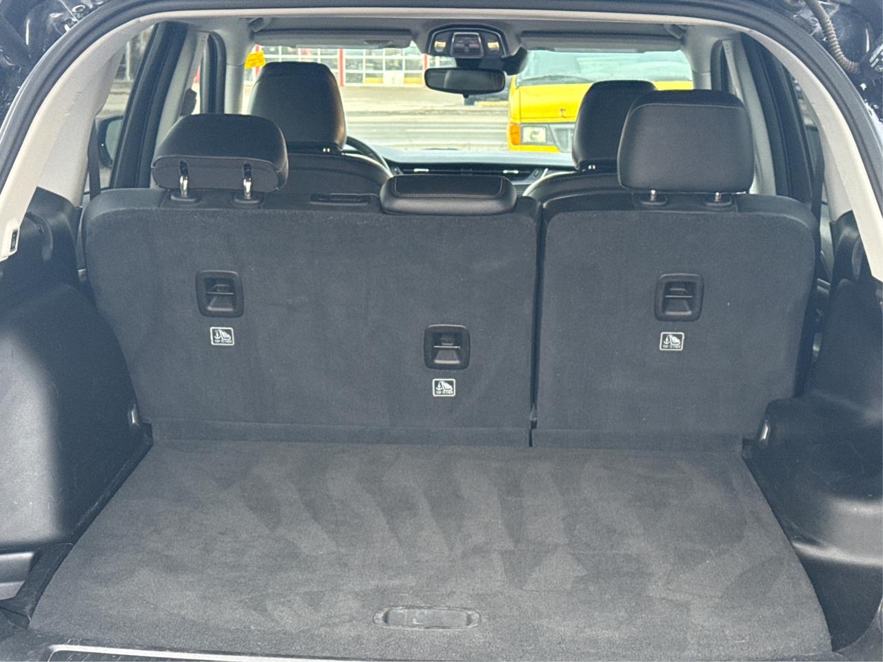 2023 Jeep Grand Cherokee NAV LEATHER HEATED SEATS! WE FINANCE ALL CREDIT! Photo