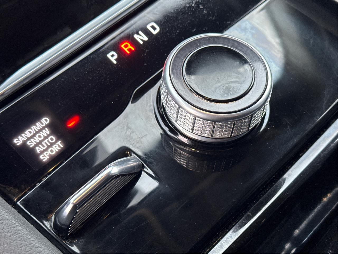 2023 Jeep Grand Cherokee NAV LEATHER HEATED SEATS! WE FINANCE ALL CREDIT! Photo