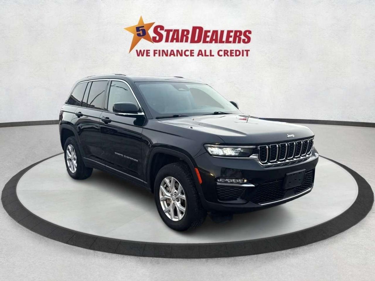 2023 Jeep Grand Cherokee NAV LEATHER VERY CLEAN ! WE FINANCE ALL CREDIT! Photo0