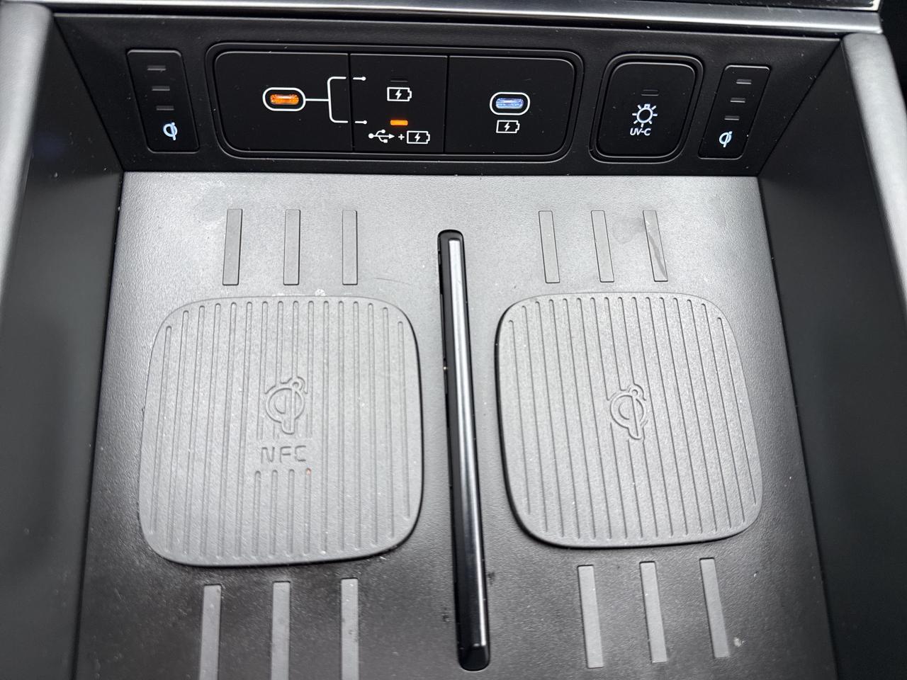 2024 Hyundai Santa Fe Pwr Roof Navi Leather Apple Carplay Photo