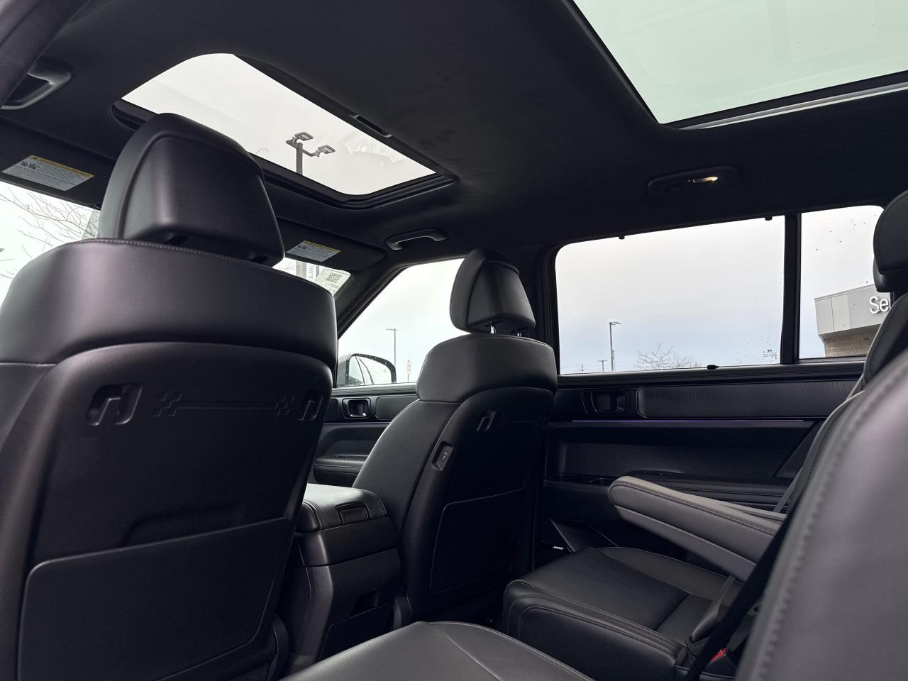 2024 Hyundai Santa Fe Pwr Roof Navi Leather Apple Carplay Photo