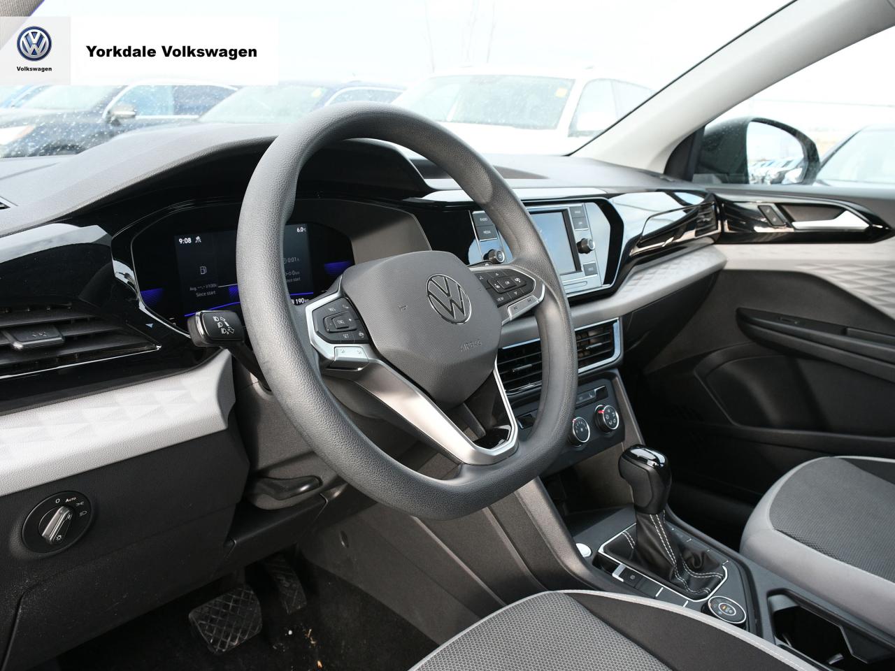 2022 Volkswagen Taos  Photo