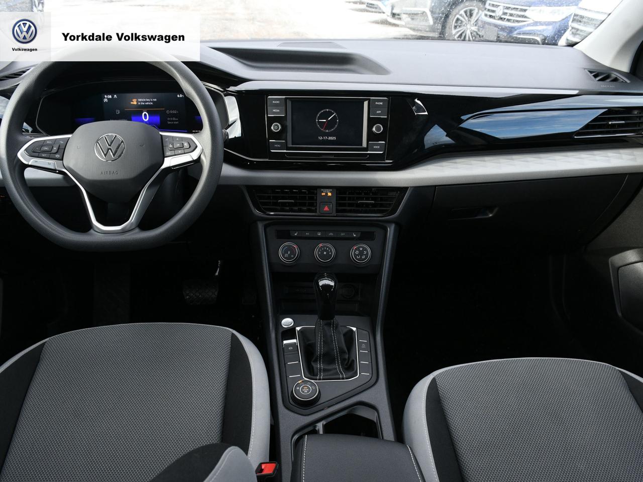 2022 Volkswagen Taos  Photo