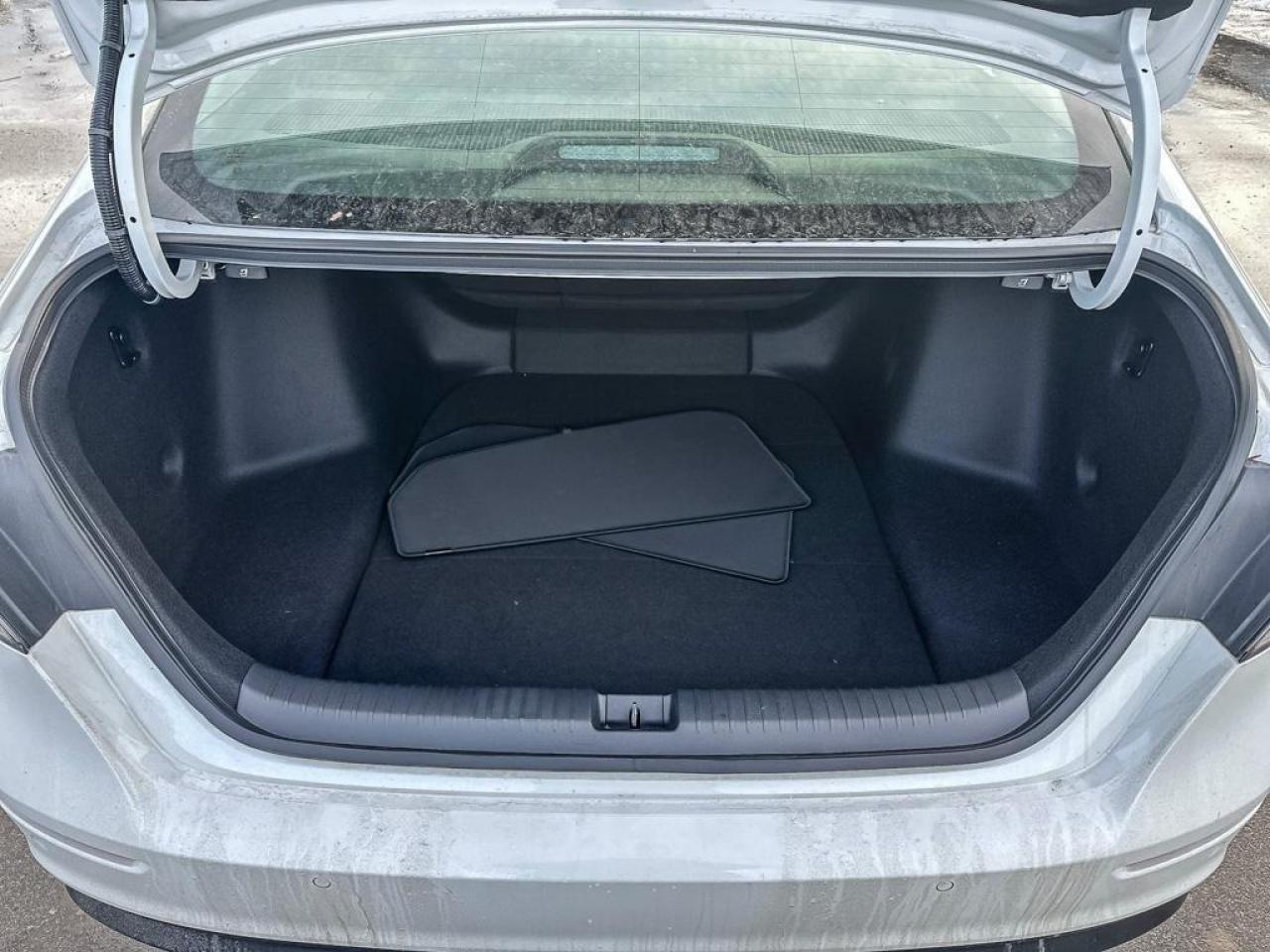 2025 Honda Accord Hybrid TOURING Photo