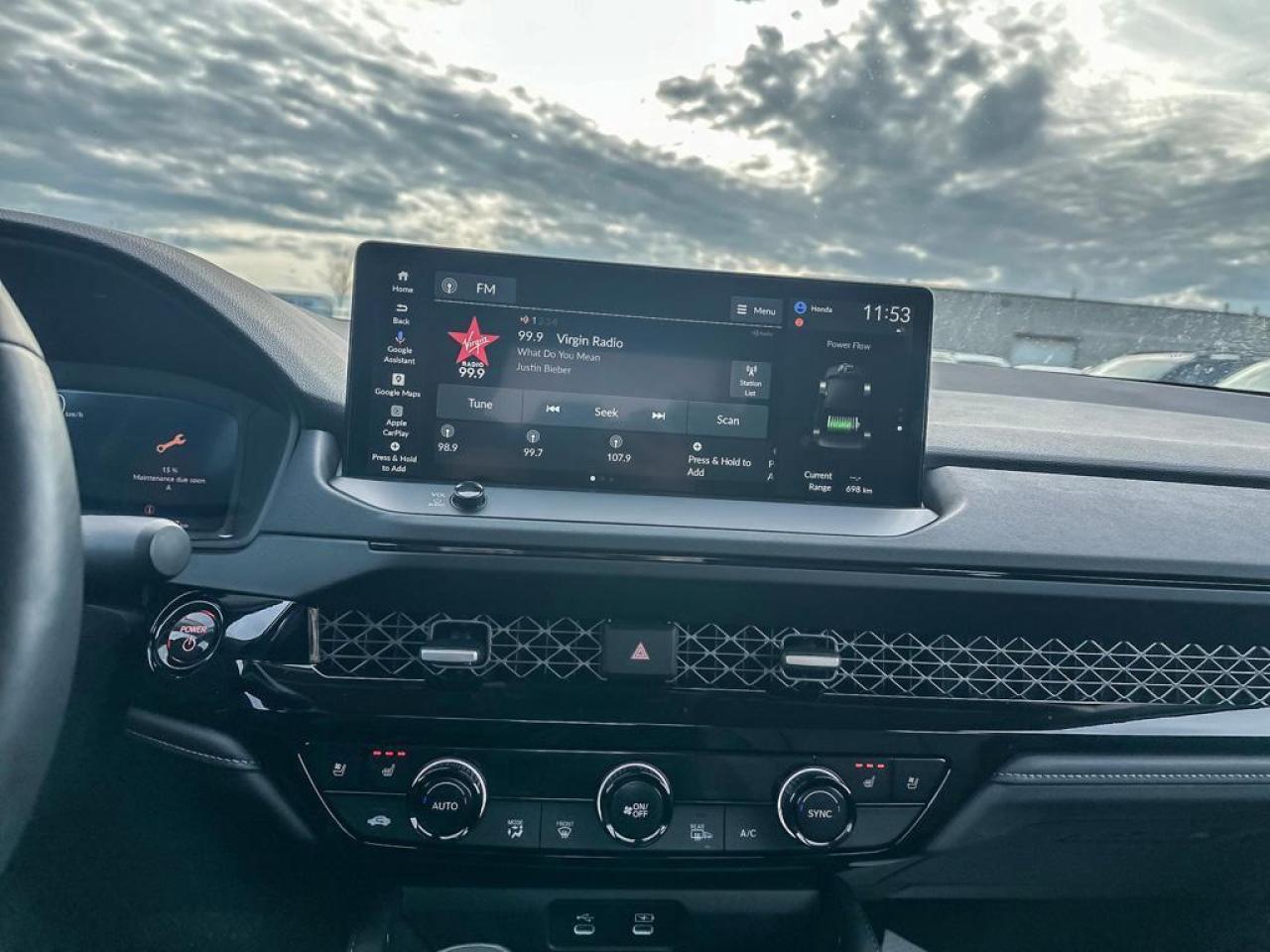 2025 Honda Accord Hybrid TOURING Photo