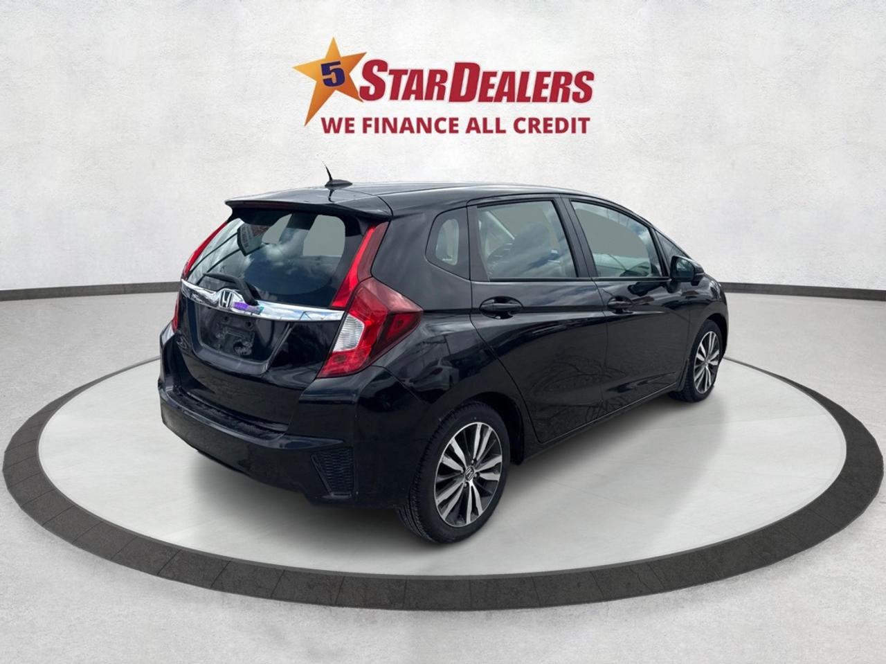 2017 Honda Fit LEATHER SUNROOF CERTIFIED  WE FINANCE ALL CREDIT! Photo