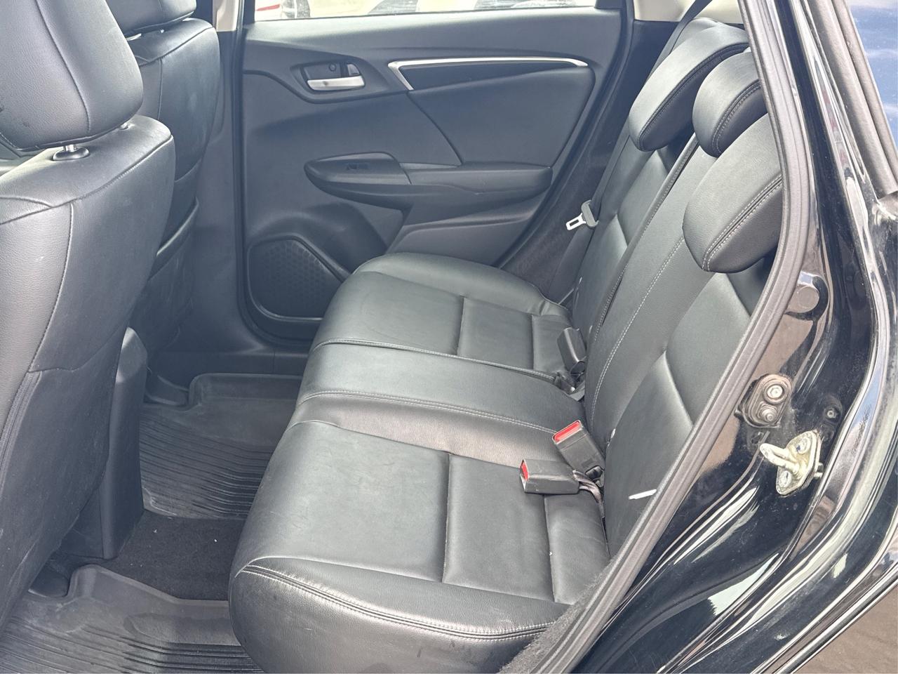 2017 Honda Fit LEATHER SUNROOF CERTIFIED  WE FINANCE ALL CREDIT! Photo