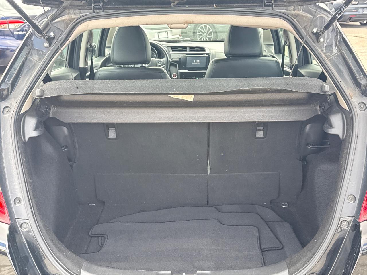 2017 Honda Fit LEATHER SUNROOF CERTIFIED  WE FINANCE ALL CREDIT! Photo