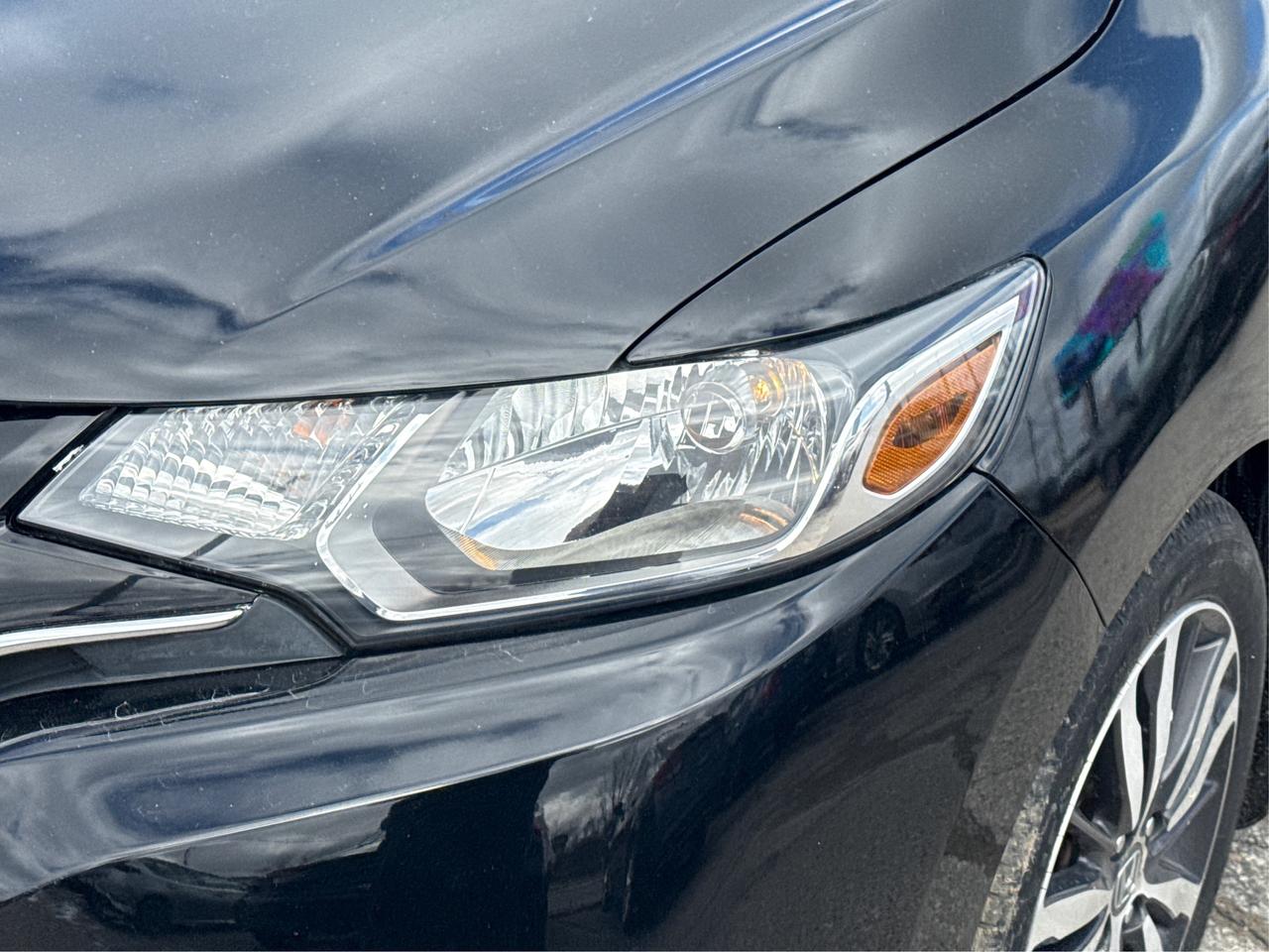 2017 Honda Fit LEATHER SUNROOF CERTIFIED  WE FINANCE ALL CREDIT! Photo