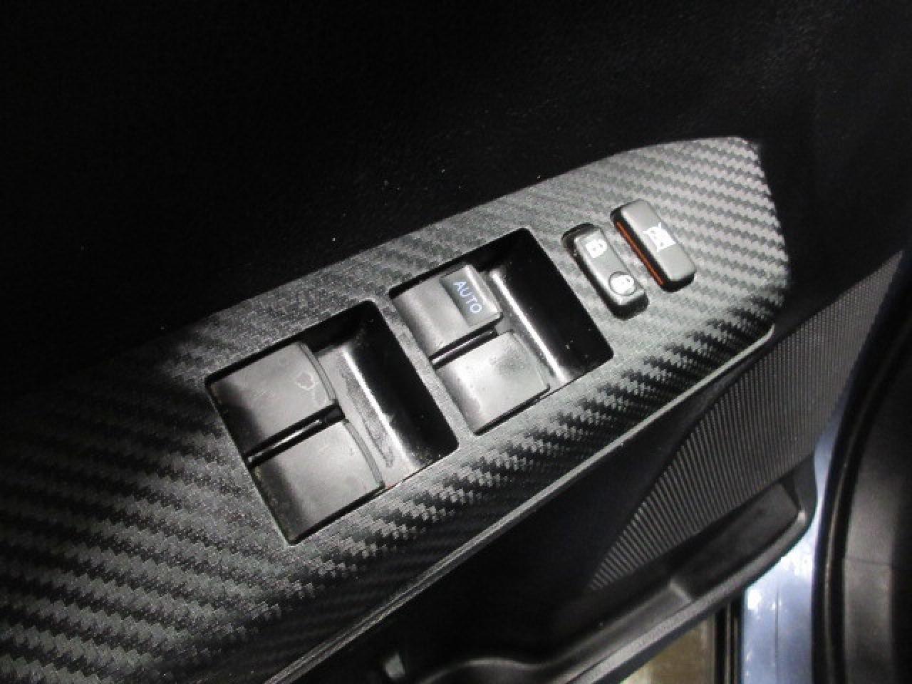 2013 Toyota RAV4 AWD LE, AUTO, A/C, BT, CAMERA, JUST 101K! Photo