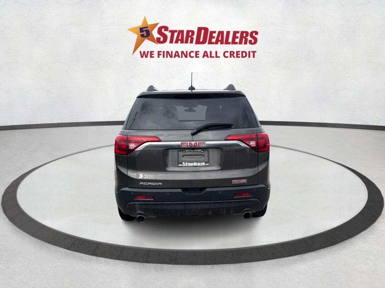 2019 GMC Acadia AWD 7 PASS HEATED SEATS! WE FINANCE ALL CREDIT! Photo