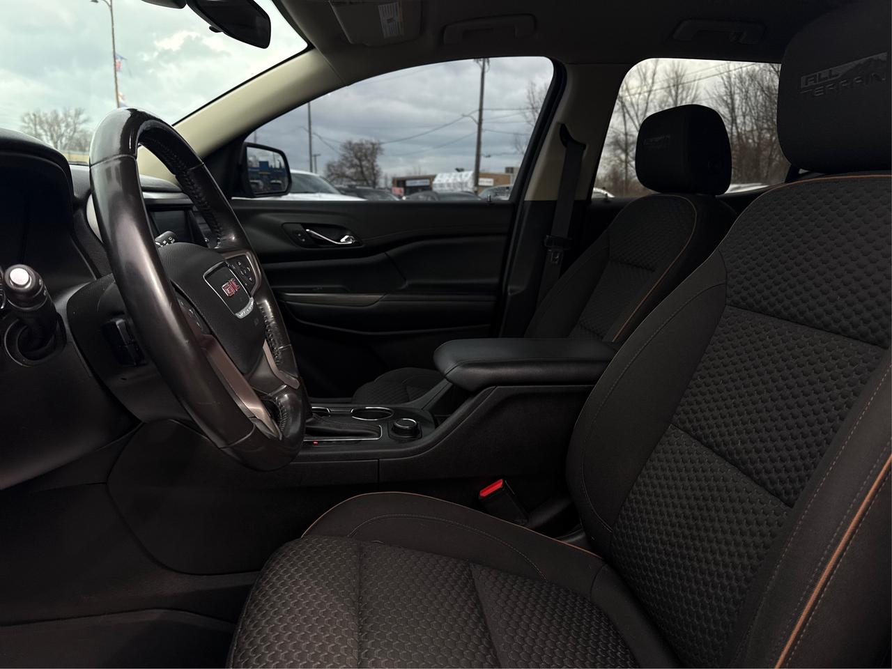 2019 GMC Acadia AWD 7 PASS HEATED SEATS! WE FINANCE ALL CREDIT! Photo