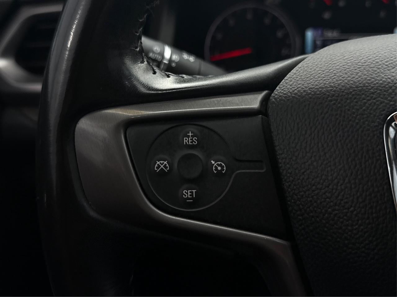 2019 GMC Acadia AWD 7 PASS HEATED SEATS! WE FINANCE ALL CREDIT! Photo