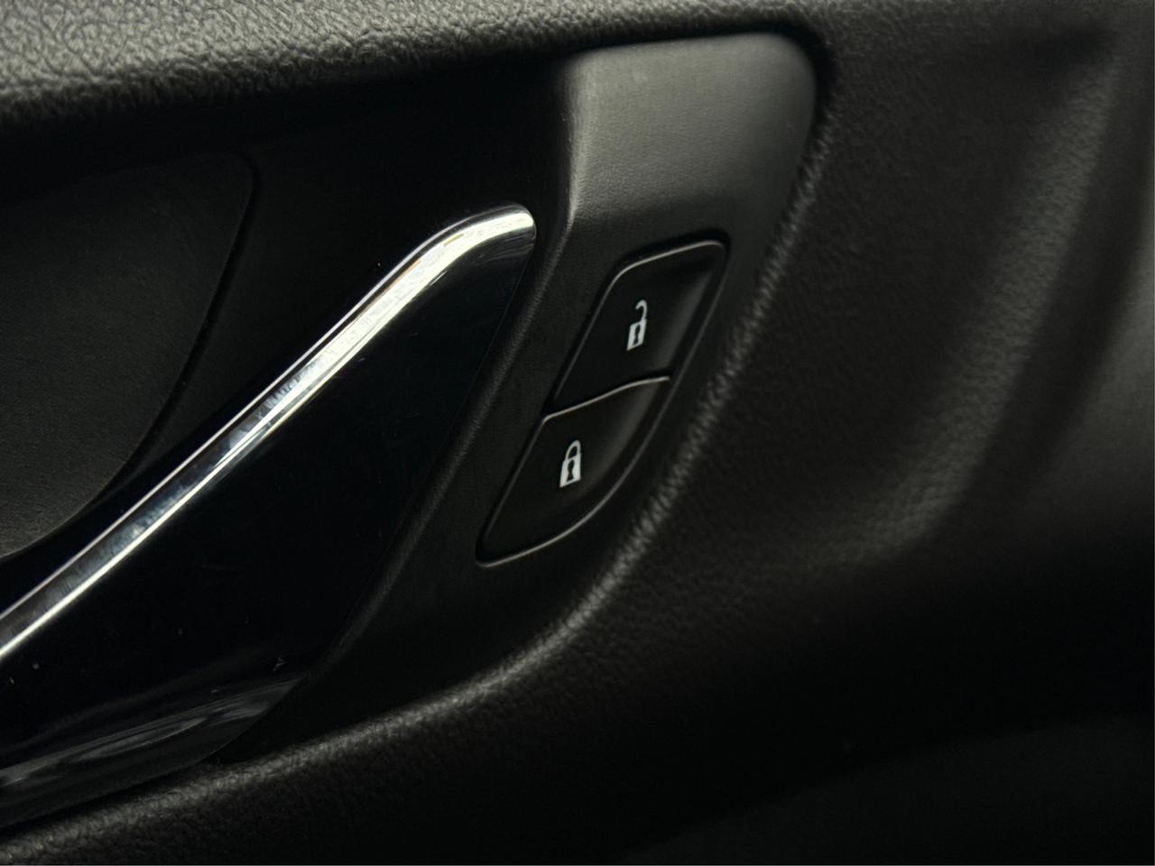 2019 GMC Acadia AWD 7 PASS HEATED SEATS! WE FINANCE ALL CREDIT! Photo