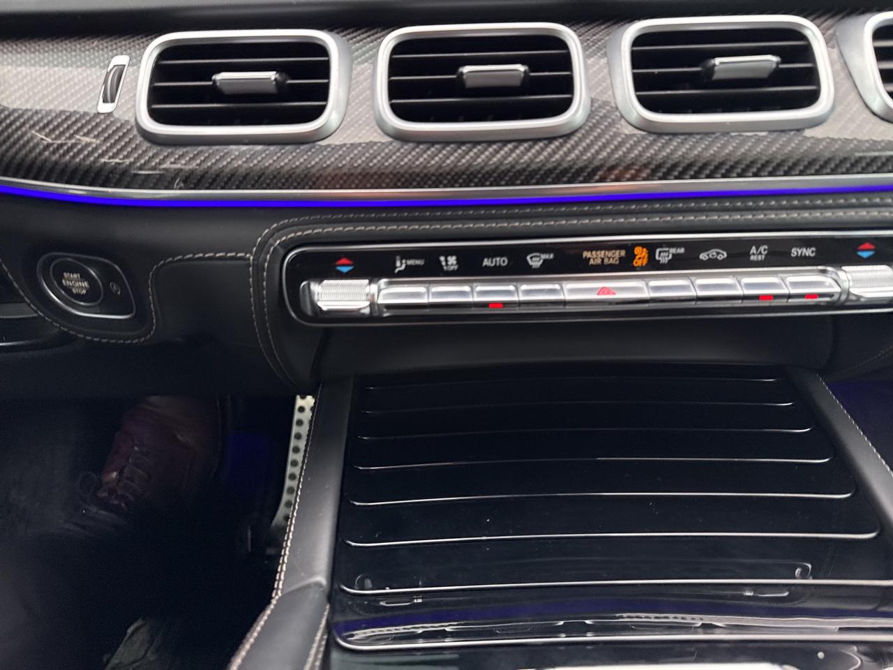 2022 Mercedes-Benz GLE Prem Pkg Intelligent Drive Pkg Night Pkg Photo