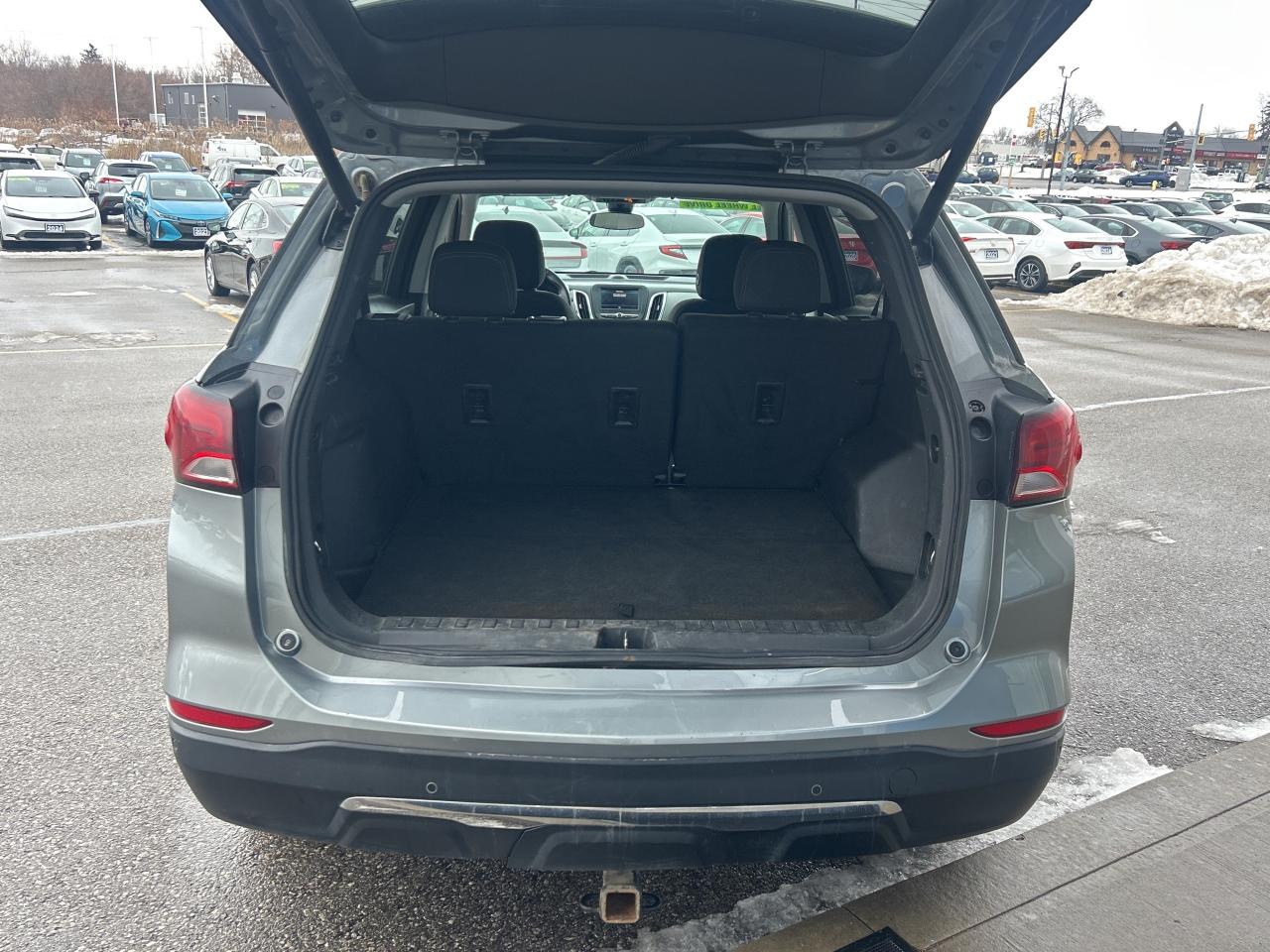 2023 Chevrolet Equinox LT TURBO Photo4