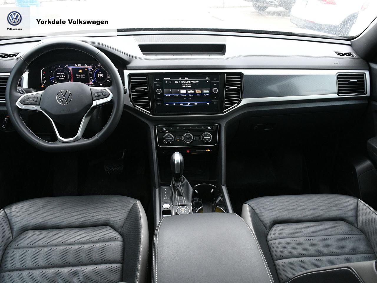 2023 Volkswagen Atlas Cross Sport  Photo