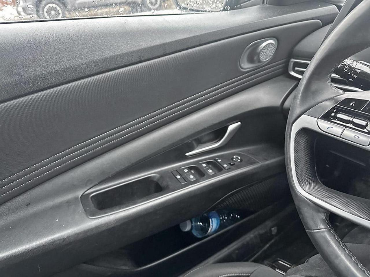 2023 Hyundai Elantra Preferred Photo