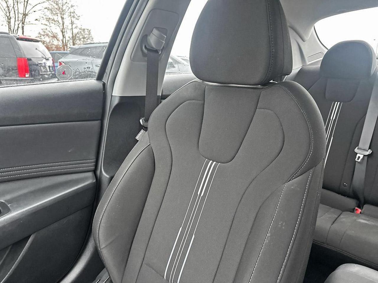 2023 Hyundai Elantra Preferred Photo