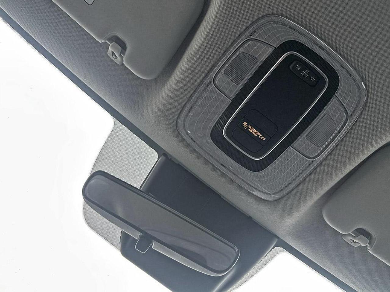 2023 Hyundai Elantra Preferred Photo