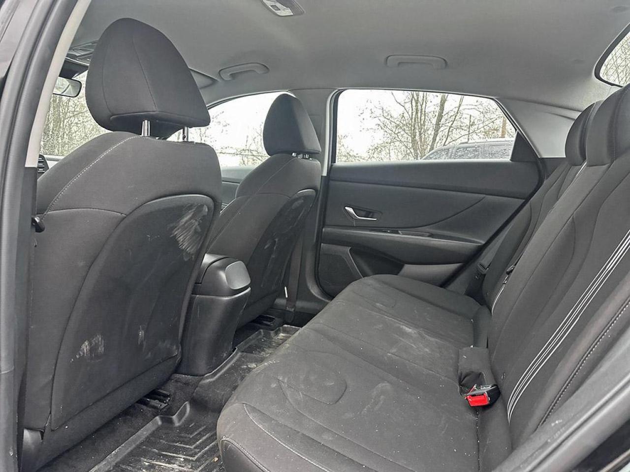 2023 Hyundai Elantra Preferred Photo