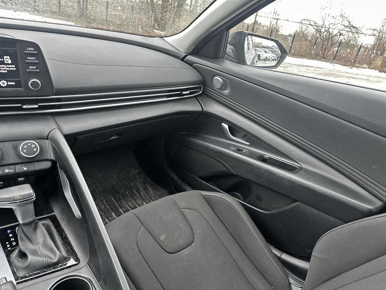 2023 Hyundai Elantra Preferred Photo