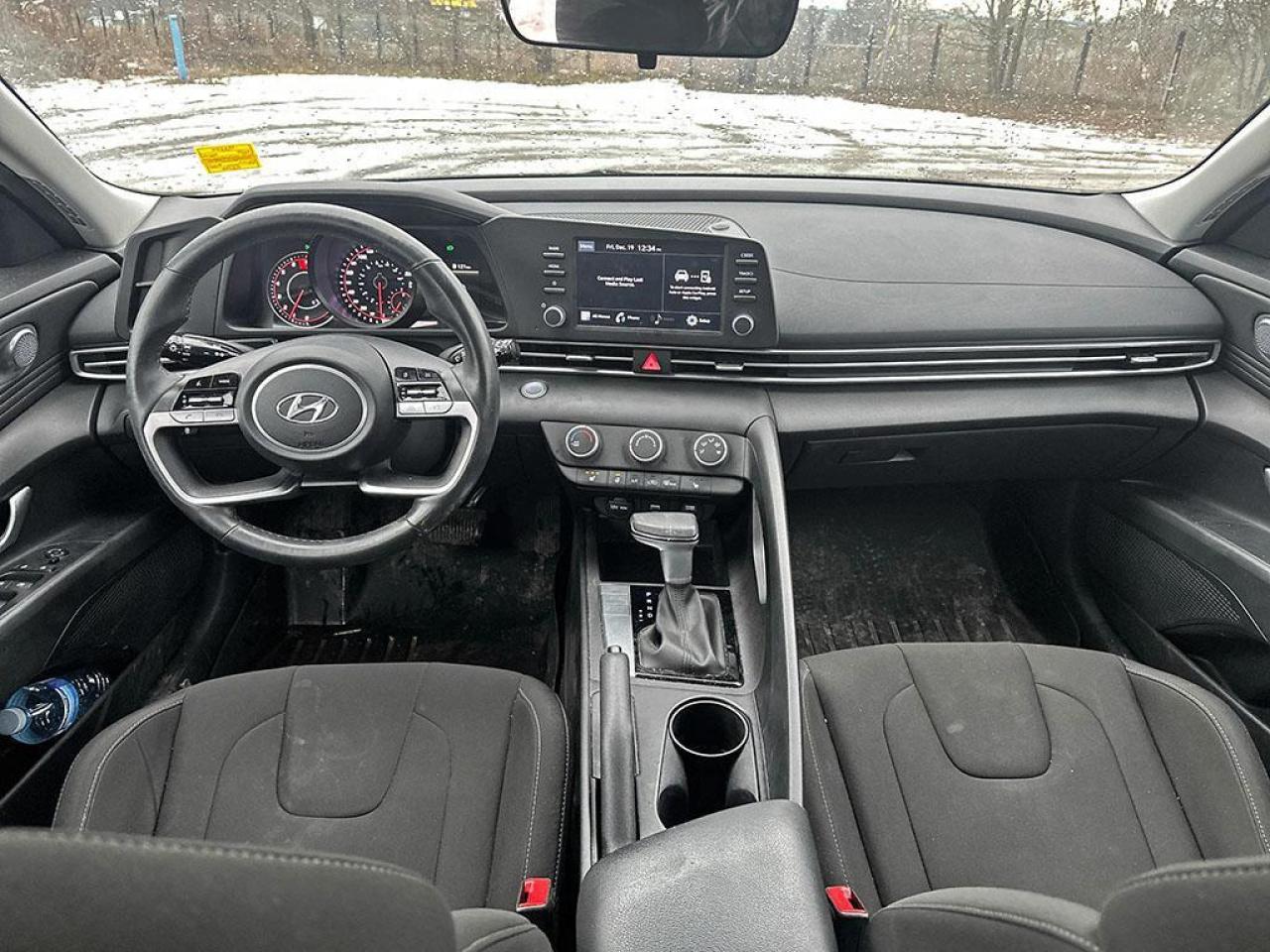 2023 Hyundai Elantra Preferred Photo