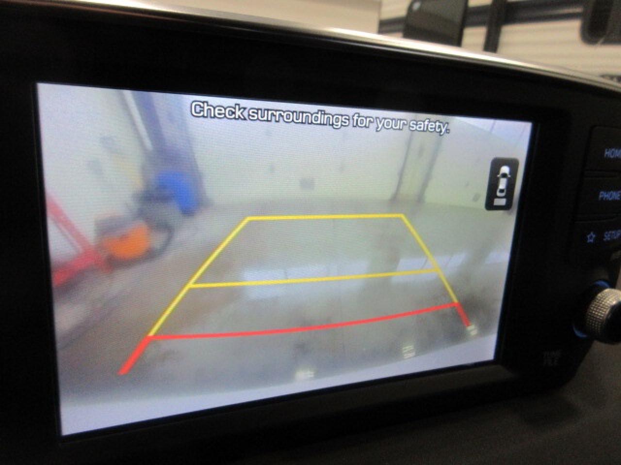 2019 Hyundai Santa Fe PREFERRED AWD, HTD. SEATS, APPLE/ANDROID, 89K! Photo