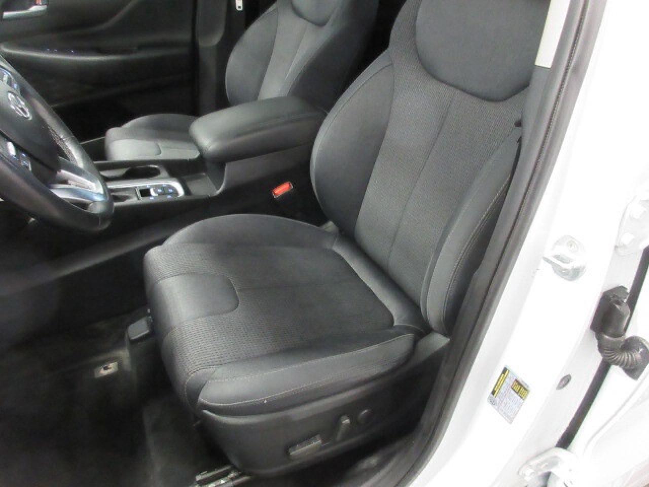 2019 Hyundai Santa Fe PREFERRED AWD, HTD. SEATS, APPLE/ANDROID, 89K! Photo