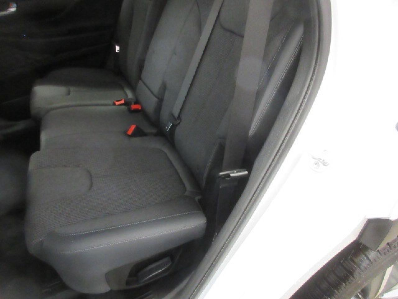 2019 Hyundai Santa Fe PREFERRED AWD, HTD. SEATS, APPLE/ANDROID, 89K! Photo