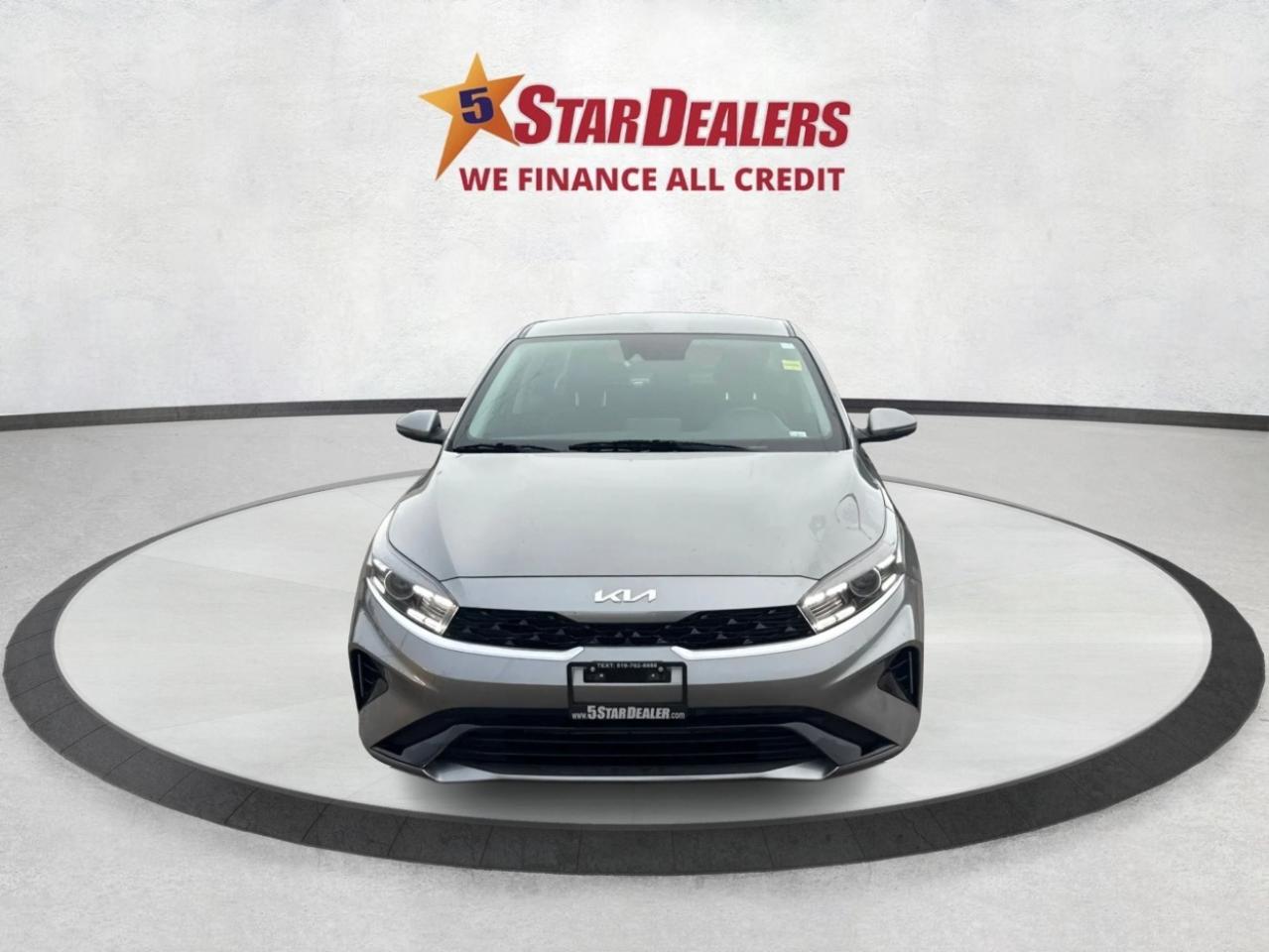 2022 Kia Forte EX IVT HEATED SEATS CLEAN! WE FINANCE ALL CREDIT Photo