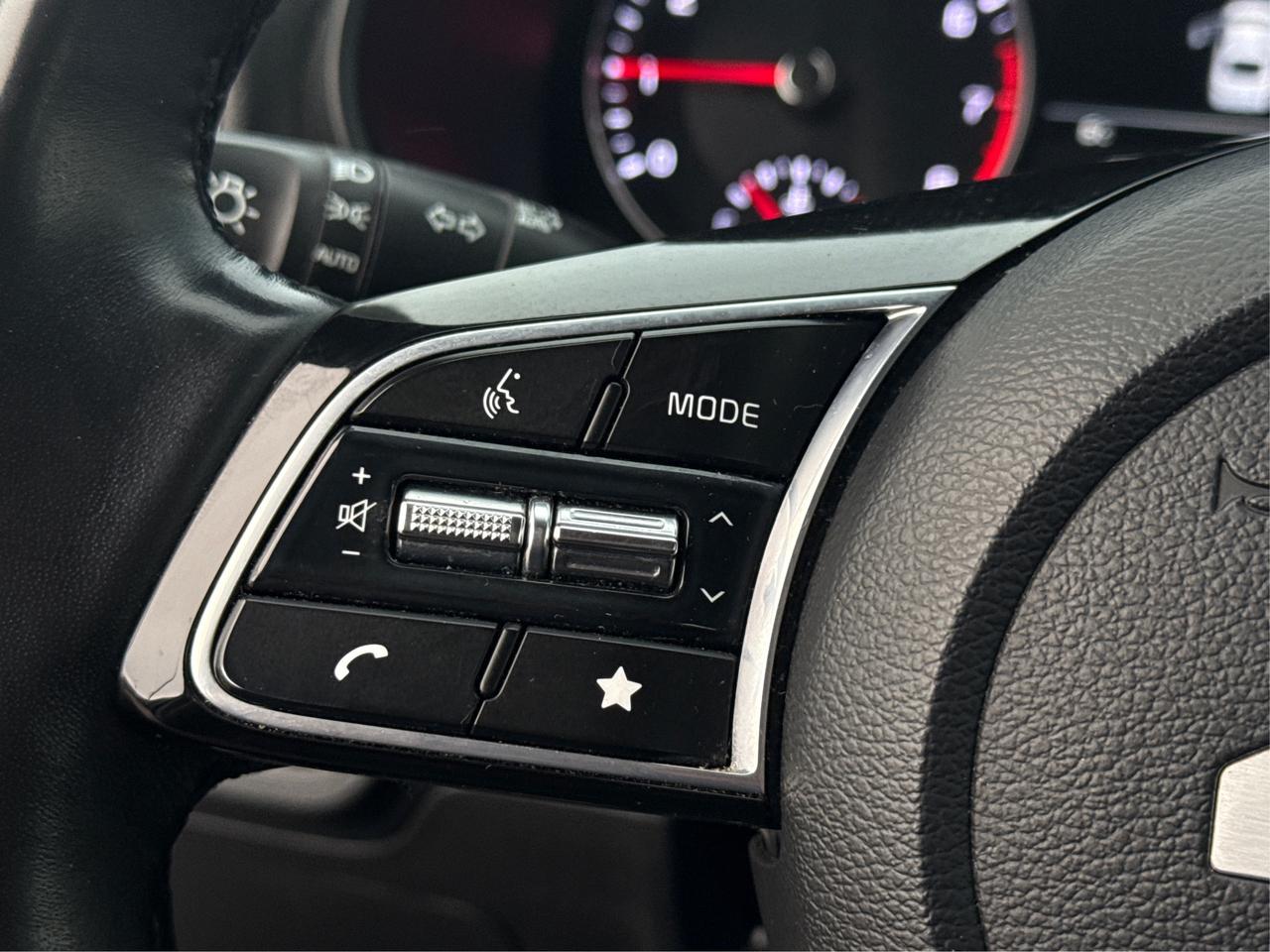 2022 Kia Forte EX IVT HEATED SEATS CLEAN! WE FINANCE ALL CREDIT Photo