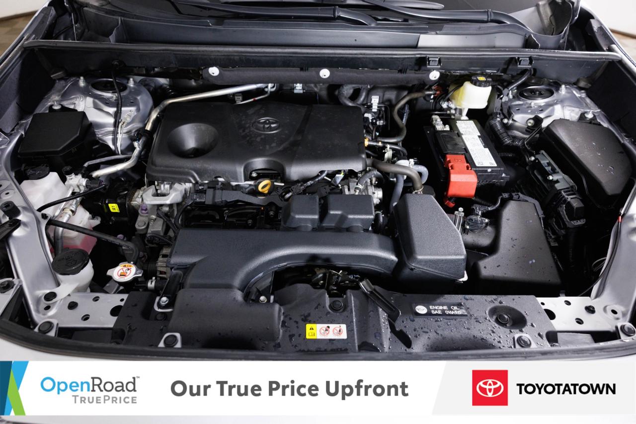 2022 Toyota RAV4 LE! CERTIFIED PRE OWNED! ACCIDENT FREE! ELIGIBLE F Photo