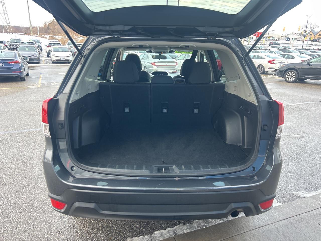 2022 Subaru Forester CVT Photo4