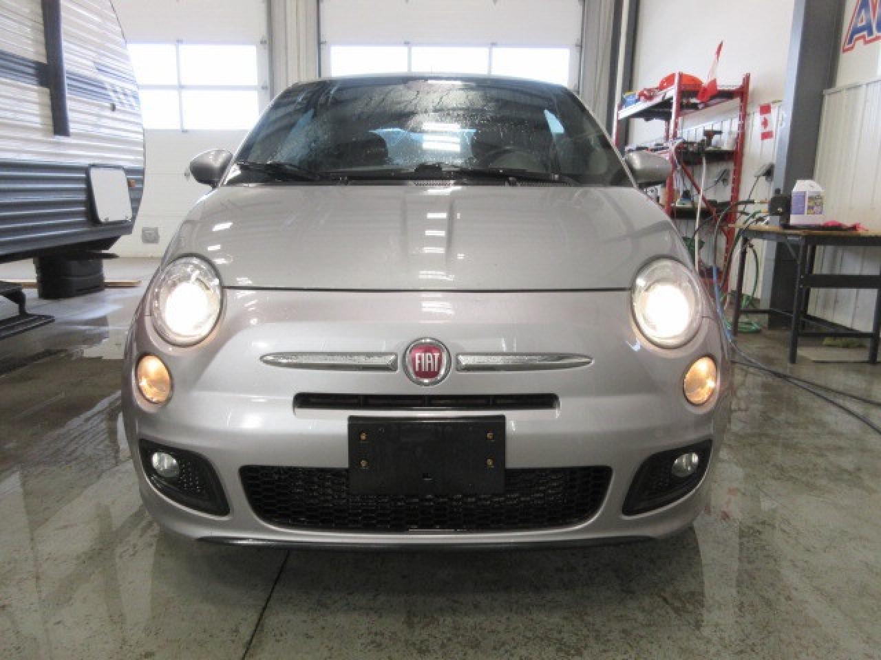 2015 Fiat 500 SPORT, 5 SPD, A/C, BT, ALLOYS, JUST 119K! Photo2
