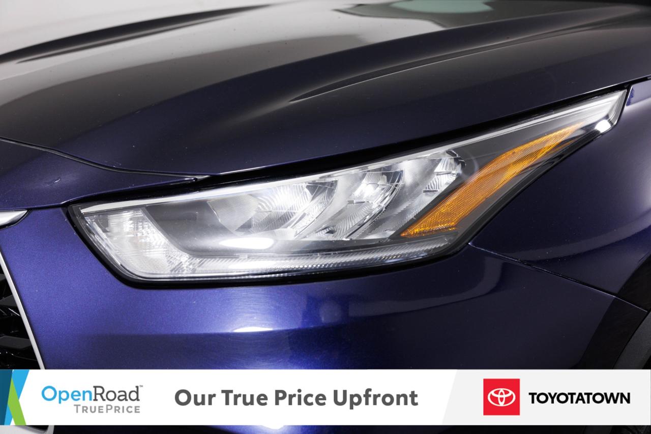 2020 Toyota Highlander XLE! ACCIDENT FREE! ELIGIBLE FOR OPEN ROAD LEASING Photo